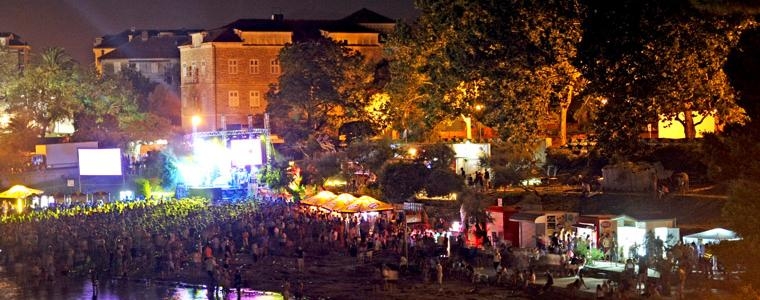 13 DJ-eva spremno za Bačvice